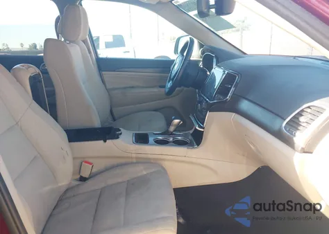 2022 Jeep Grand Cherokee Wk Laredo E 4X2 from USA, damaged, VIN 1C4RJEAG4NC180604